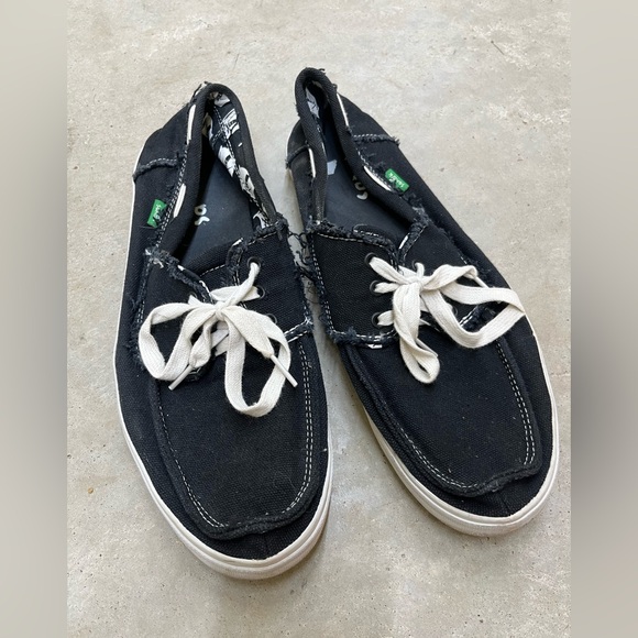 Casual Canvas Men's Shoes - Picture 1 of 4